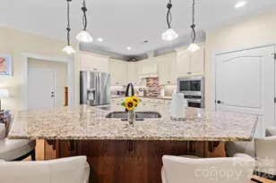 4080 Barbrick St, Sherrills Ford, NC 28673 - Photo 5