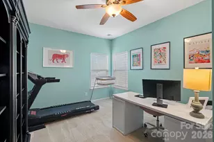 1203 Guadalupe Ln, Charlotte, NC 28214 - Photo 11