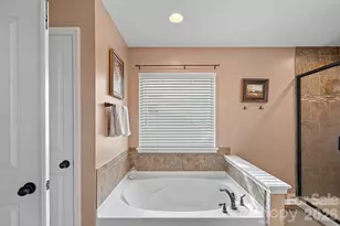 1203 Guadalupe Ln, Charlotte, NC 28214 - Photo 17