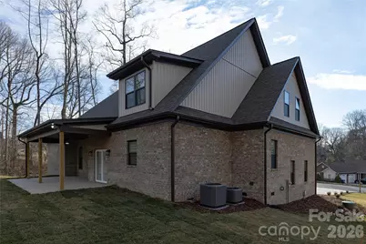 3802 Lyle Creek Avenue NE, Conover, NC 28613 - Photo 3