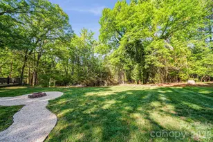 570 Crestside Dr SE, Concord, NC 28025 - Photo 11