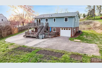 110 Winchester Drive, Lenoir, NC 28645 - Photo 5