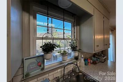 110 Winchester Drive, Lenoir, NC 28645 - Photo 17