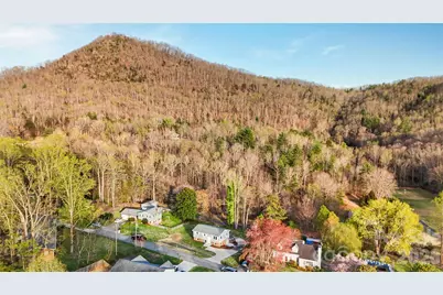 110 Winchester Drive, Lenoir, NC 28645 - Photo 9