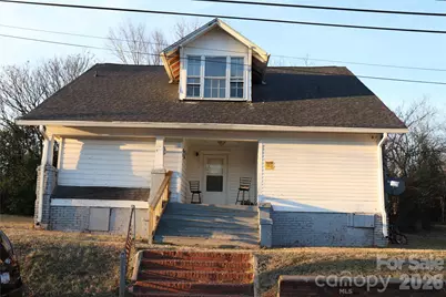 123 E Bell Street, Statesville, NC 28677 - Photo 1