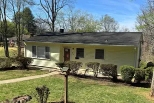 624 Broadway St NW, Lenoir, NC 28645 - Photo 1