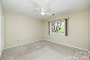 176 Derbyshire Dr, Hendersonville, NC 28792 - Photo 21