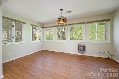 176 Derbyshire Drive, Hendersonville, NC 28792 - Photo 9