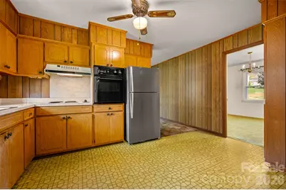 215 Windover Drive, Forest City, NC 28043 - Photo 9