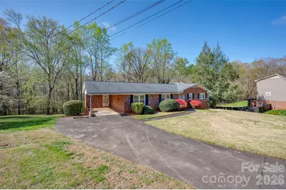 215 Windover Drive, Forest City, NC 28043 - Photo 3