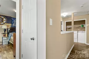 321 Harrison St, Charlotte, NC 28208 - Photo 21