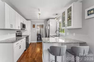 1548 Castell Lane, Hickory, NC 28601 - Photo 11