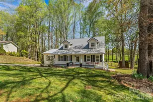 1548 Castell Ln, Hickory, NC 28601 - Photo 35