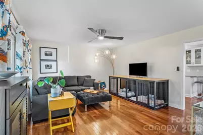 1548 Castell Lane, Hickory, NC 28601 - Photo 7