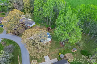 1548 Castell Lane, Hickory, NC 28601 - Photo 31