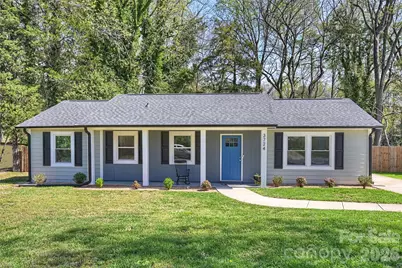 3724 Cobbleridge Drive, Charlotte, NC 28215 - Photo 1