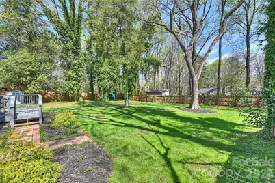 3724 Cobbleridge Drive, Charlotte, NC 28215 - Photo 37