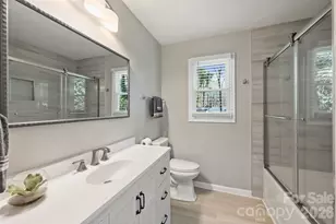 3724 Cobbleridge Dr, Charlotte, NC 28215 - Photo 33