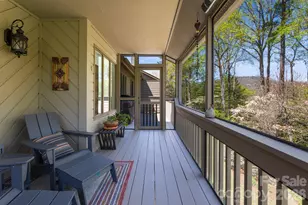 1002 Timber Ln, Asheville, NC 28804 - Photo 19