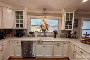 109 Green Acres Rd, Mount Holly, NC 28120 - Photo 5