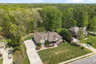 13249 Belle Grove Manor Ln, Matthews, NC 28105 - Photo 5