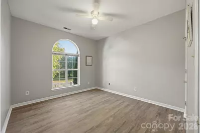 10008 Prosperity Point Lane, Charlotte, NC 28269 - Photo 27