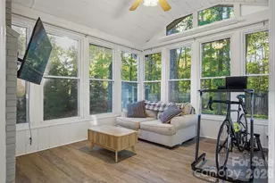 10008 Prosperity Point Ln, Charlotte, NC 28269 - Photo 29