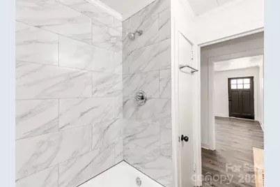 1717 W Davidson Avenue, Gastonia, NC 28052 - Photo 21