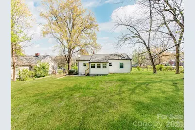 1717 W Davidson Avenue, Gastonia, NC 28052 - Photo 27