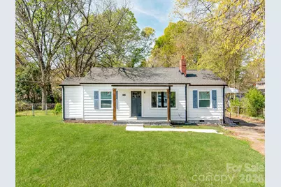 1717 W Davidson Avenue, Gastonia, NC 28052 - Photo 1