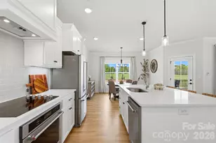 1005 Piper Mdws Dr, Waxhaw, NC 28173 - Photo 9