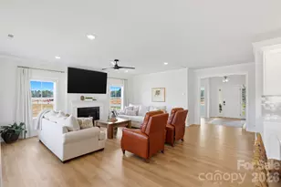 1005 Piper Mdws Dr, Waxhaw, NC 28173 - Photo 7