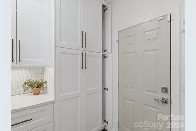 11282 Ballanvilla Drive, Charlotte, NC 28277 - Photo 19