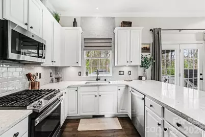 12329 Panthersville Drive, Charlotte, NC 28269 - Photo 17