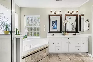 12329 Panthersville Dr, Charlotte, NC 28269 - Photo 25