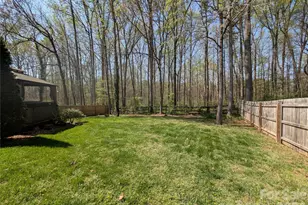 12329 Panthersville Dr, Charlotte, NC 28269 - Photo 37