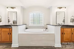 13633 Glen Abbey Dr, Charlotte, NC 28278 - Photo 21