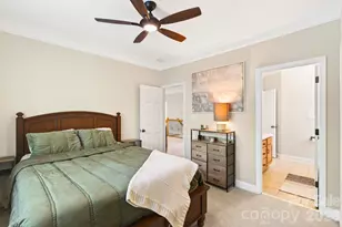 13633 Glen Abbey Dr, Charlotte, NC 28278 - Photo 35