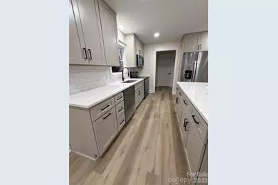 405 N Main Street, Faith, NC 28144 - Photo 5