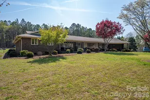 107 Lakeside Dr, Grover, NC 28073 - Photo 1