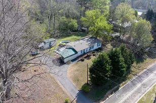 7911 Bailey Rd, Connelly Springs, NC 26812 - Photo 29