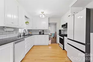 604 Whittington Pl, Statesville, NC 28677 - Photo 11