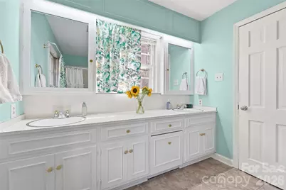 604 Whittington Place, Statesville, NC 28677 - Photo 23