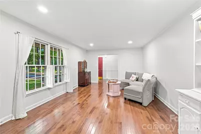 604 Whittington Place, Statesville, NC 28677 - Photo 5
