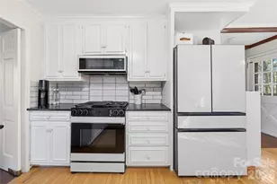 604 Whittington Pl, Statesville, NC 28677 - Photo 9