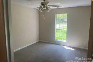 3415 Arboretum View View, Charlotte, NC 28226 - Photo 9