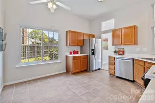 12100 Landing Green Dr, Charlotte, NC 28277 - Photo 13