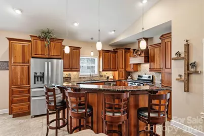 3041 Peachtree Street Extension, Claremont, NC 28610 - Photo 17