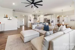 13017 Eagle Oak Dr, Charlotte, NC 28278 - Photo 5