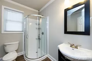 1225 Kennon St, Charlotte, NC 28205 - Photo 37